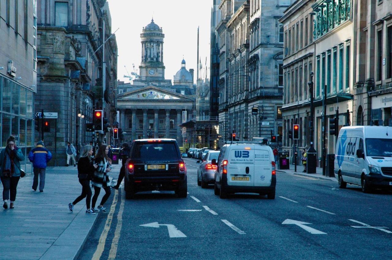 Bright Contemporary Merchant City Flat In Central Location Glasgow Extérieur photo